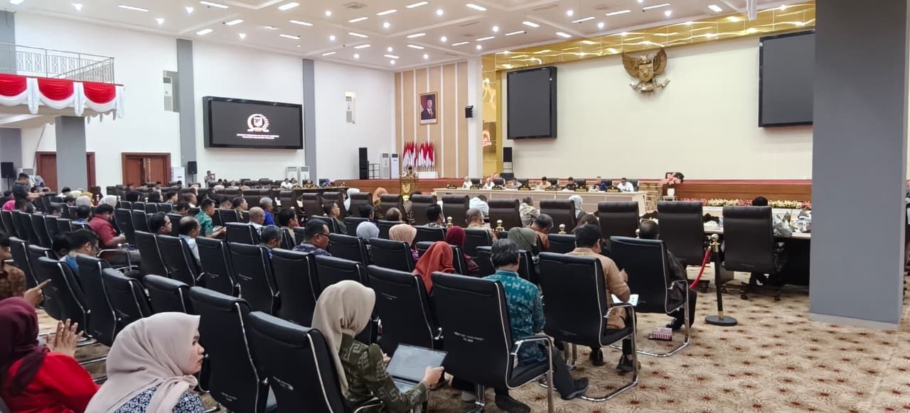 Rapat Koordinasi bersama KPK-RI DPRD Provinsi dan Kejaksaan Tinggi